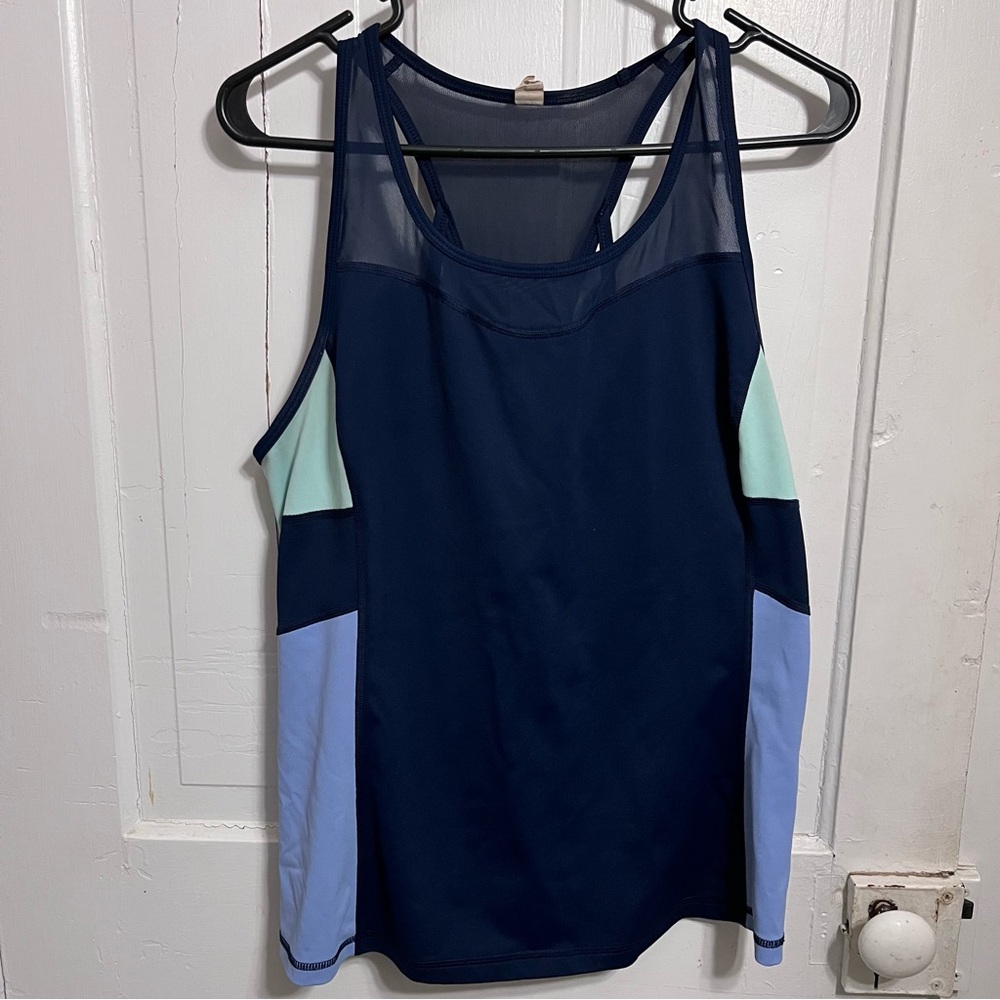⚡️ Fila Women's Navy and Light Blue Tank Top